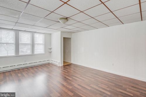 308 Monmouth St, Gloucester NJ  08030-1721 exterior