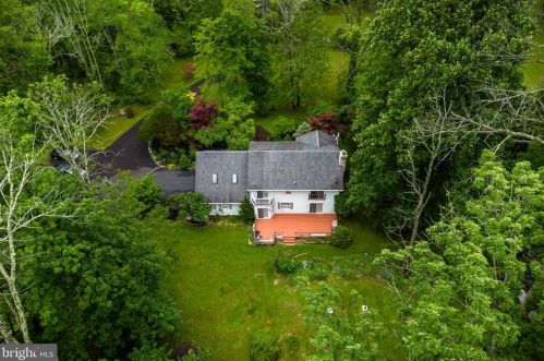 96 Steinmetz Rd, Collegeville PA  19473-1422 exterior