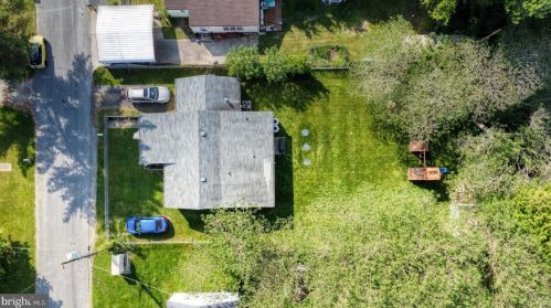 54 Hilldale Rd, Dover DE  19901-3315 exterior