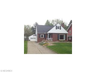 1267 Howard St, Akron, OH 44310-1066