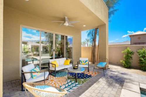 57710 Barristo Cir, La Quinta CA  92253-8255 exterior