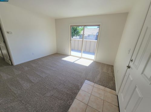 2185 Lakeview Cir, West Pittsburg, CA 94565-4256