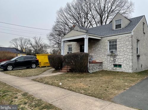 622 Berg Ave, Trenton, NJ 08610-5006