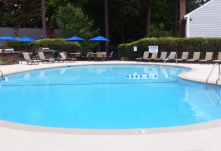 4233 Avent Ferry Rd, Raleigh NC  27606-3404 exterior