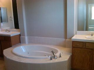 3845 Tahoe St, West Sacramento CA  95691-5452 exterior