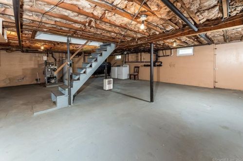 24 Burnside Ave, Plainville CT  06062-2806 exterior