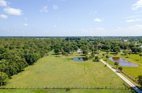 4026 62nd Ct, Vero Beach, FL 32966-6543