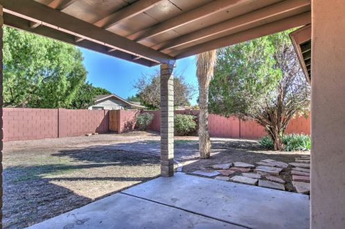 472 Jasper Dr, Chandler AZ 85226-1128 exterior