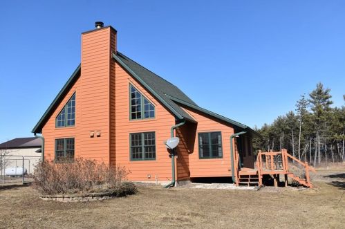 1019 19 3/4 St, Cameron WI  54822-9536 exterior