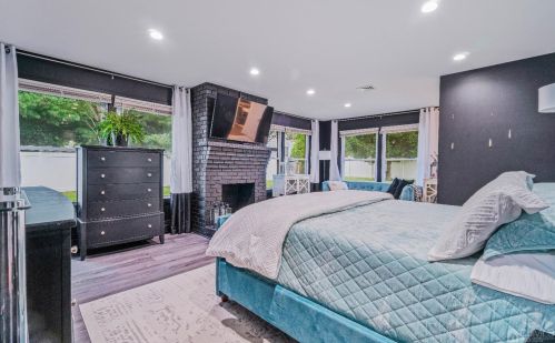 48 Patton Dr, East Brunswick NJ  08816-1130 exterior