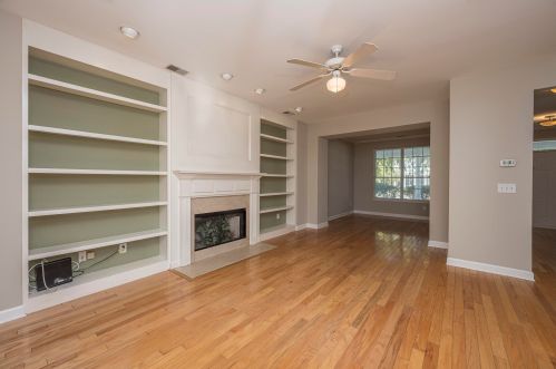 1067 Black Rush Cir, Mount Pleasant SC  29466-8082 exterior