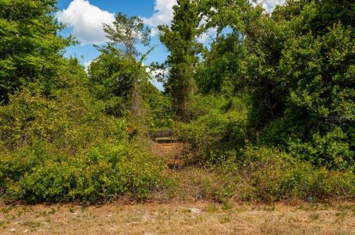 127 Oakley Ct, De Bary FL  32713-4101 exterior