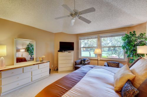 2077 53rd St, Boca Raton FL 33496-3452 exterior