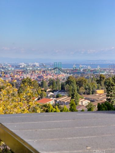 2146 Toscanini Dr, Rancho Palos Verdes CA  90275-1420 exterior