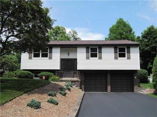 117 Donmor Dr, Pittsburgh, PA 15237-3205