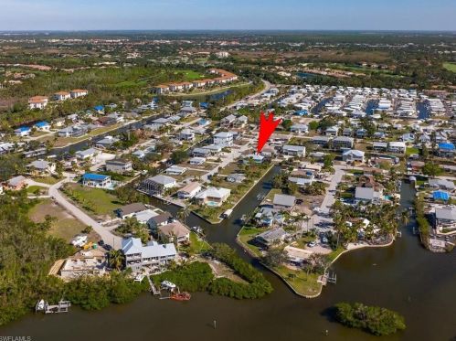 4727 Swordfish St, Bonita Springs FL  34134-7116 exterior