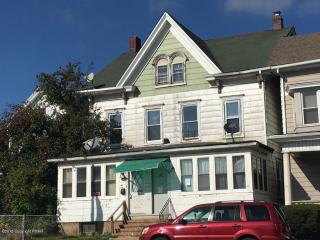 241 Broad St, Hazle Township, PA 18201-6614