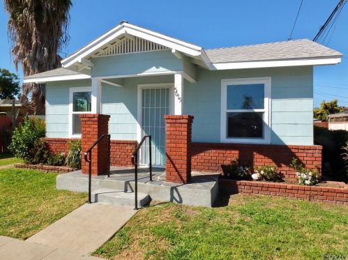 5615 Elm Ave, Long Beach, CA 90805-4619