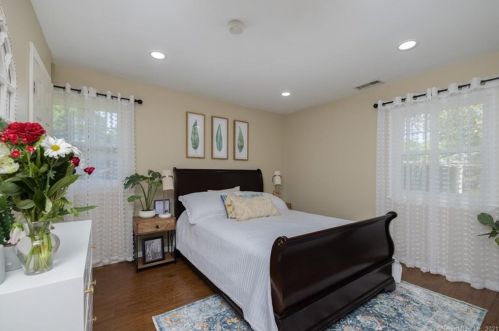 28 Talcott Rd, Glastonbury CT  06033-2919 exterior