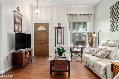 13403 Emberwood Dr, Sun City, AZ 85351-2822