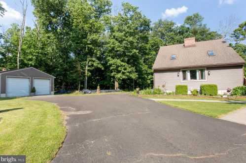 768 Marienstein Rd, Upper Black Eddy, PA 18972-9310