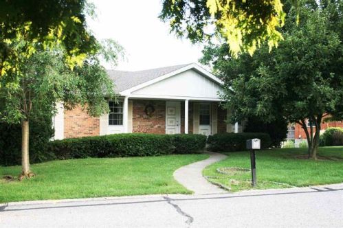 3702 Parkview Dr, Grants Lick, KY 41001-9258