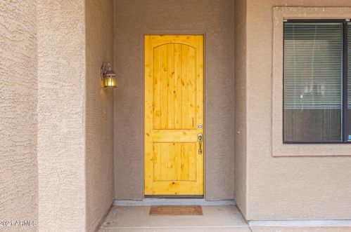25513 Hunter Dr, Wittmann, AZ 85361-3504
