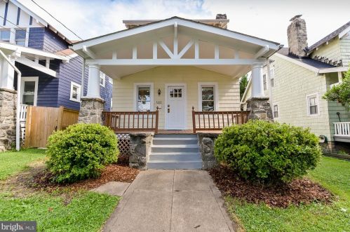 1221 Hamilton St, Washington, DC 20011-6919