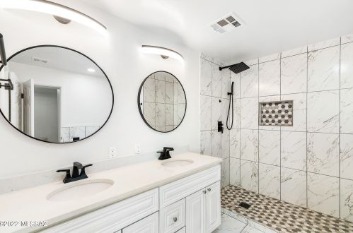 341 Tucson Blvd, Tucson AZ 85713-2065 exterior