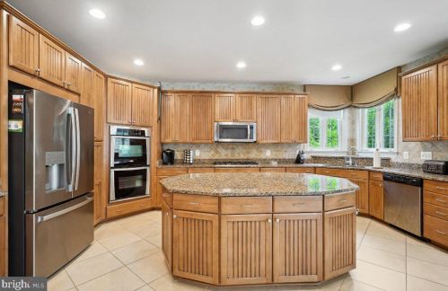1304 Preserve Ln, Fredericksburg VA  22401-8429 exterior