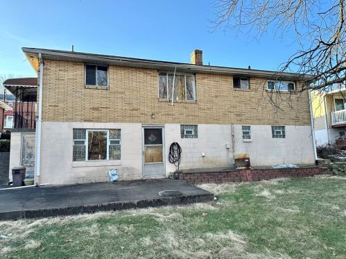 833 Washington St, Mckeesport, PA 15132-1662