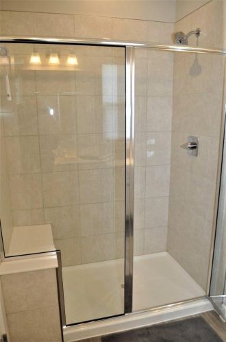 1702 Keela Dr, Pataskala OH  43062-7121 exterior