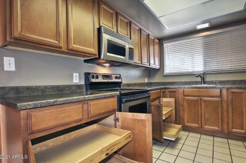 3005 81 Pl, Scottsdale AZ 85250-5637 exterior