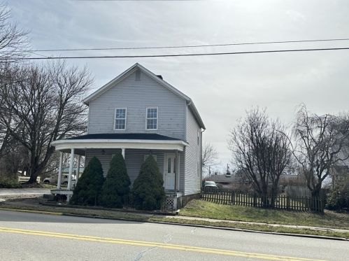 410 Main St, Prospect, PA 16052-2520