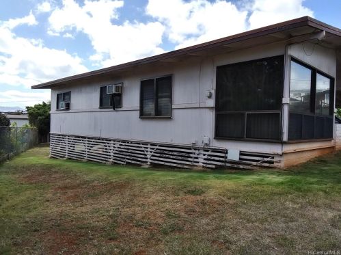 1616 Anakole Pl, Pearl City HI  96782-2001 exterior