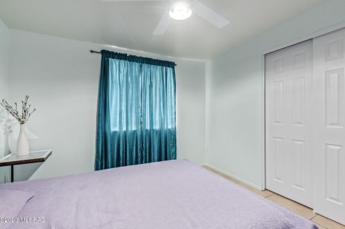 4801 Camino De La Plz, Tucson AZ  85714-3125 exterior