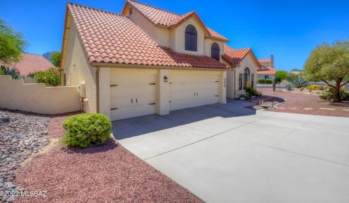 10950 Broadstone Dr, Tucson AZ  85737-8919 exterior