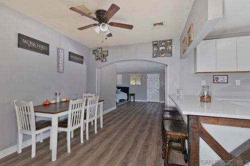 9606 Marilla Dr, Lakeside CA  92040-2806 exterior