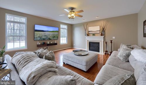 3555 Hardwood Ter, Spring Grove PA  17362-9104 exterior