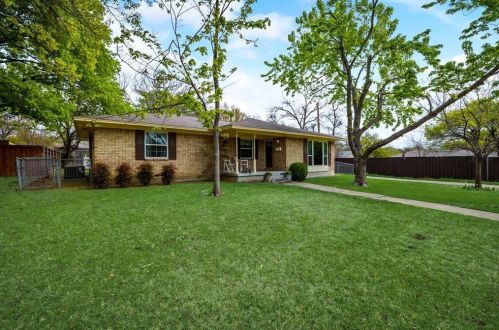 1114 Dumont Dr, Richardson TX  75080-6949 exterior