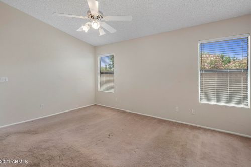 18801 8th Pl, Phoenix AZ 85042-4304 exterior