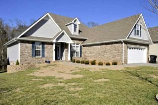 1239 Viewmont Dr, Clarksville, TN 37040-5795
