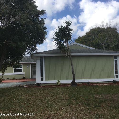 170 Osceola Ave, Cocoa, FL 32927-5170