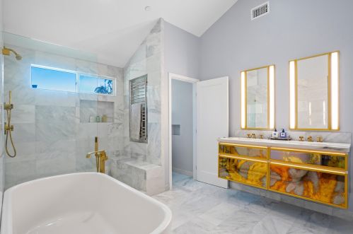 4552 Ethel Ave, North Hollywood CA  91605-4703 exterior