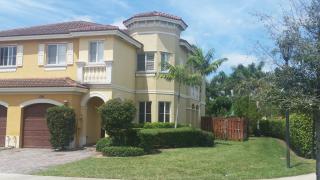 9001 19th St, Hollywood FL  33024-3206 exterior