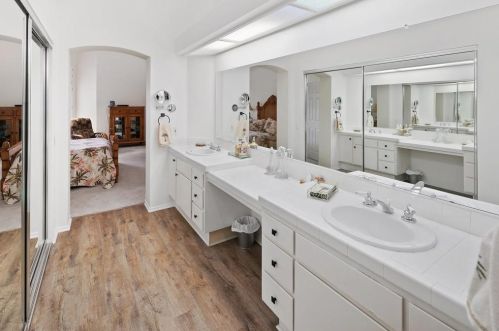 28782 Vista Valley Dr, Vista CA  92084-2223 exterior