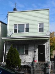 327 Euclid Ave, Brooklyn, NY 11208-2714