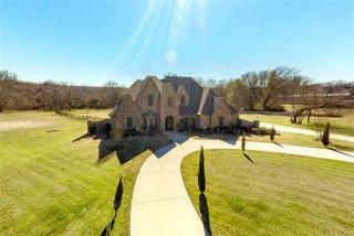4044 Meadow View Cir, Kaufman, TX 75142-5365