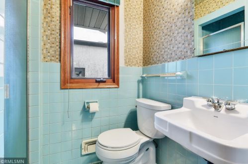 5333 Nicollet Ave, Minneapolis MN 55419-2621 exterior