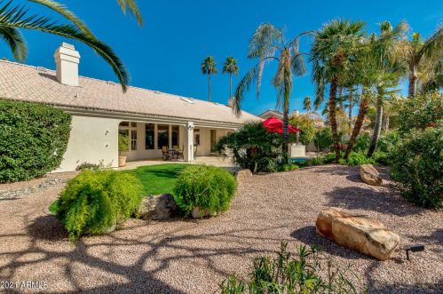 9525 Yucca St, Scottsdale AZ 85259-6987 exterior